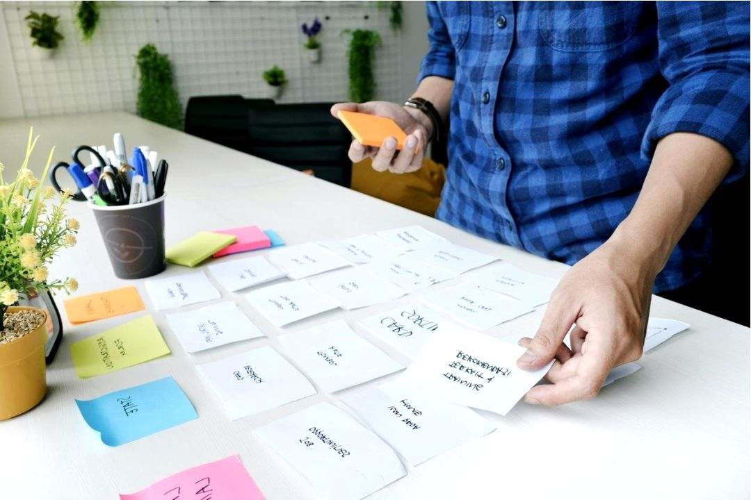 UI/UX audit hero background